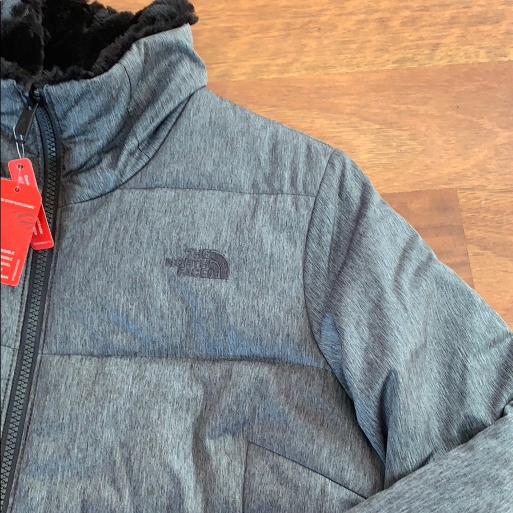 NORTHFACE REVERSABLE JACKET - Picture 5 of 6